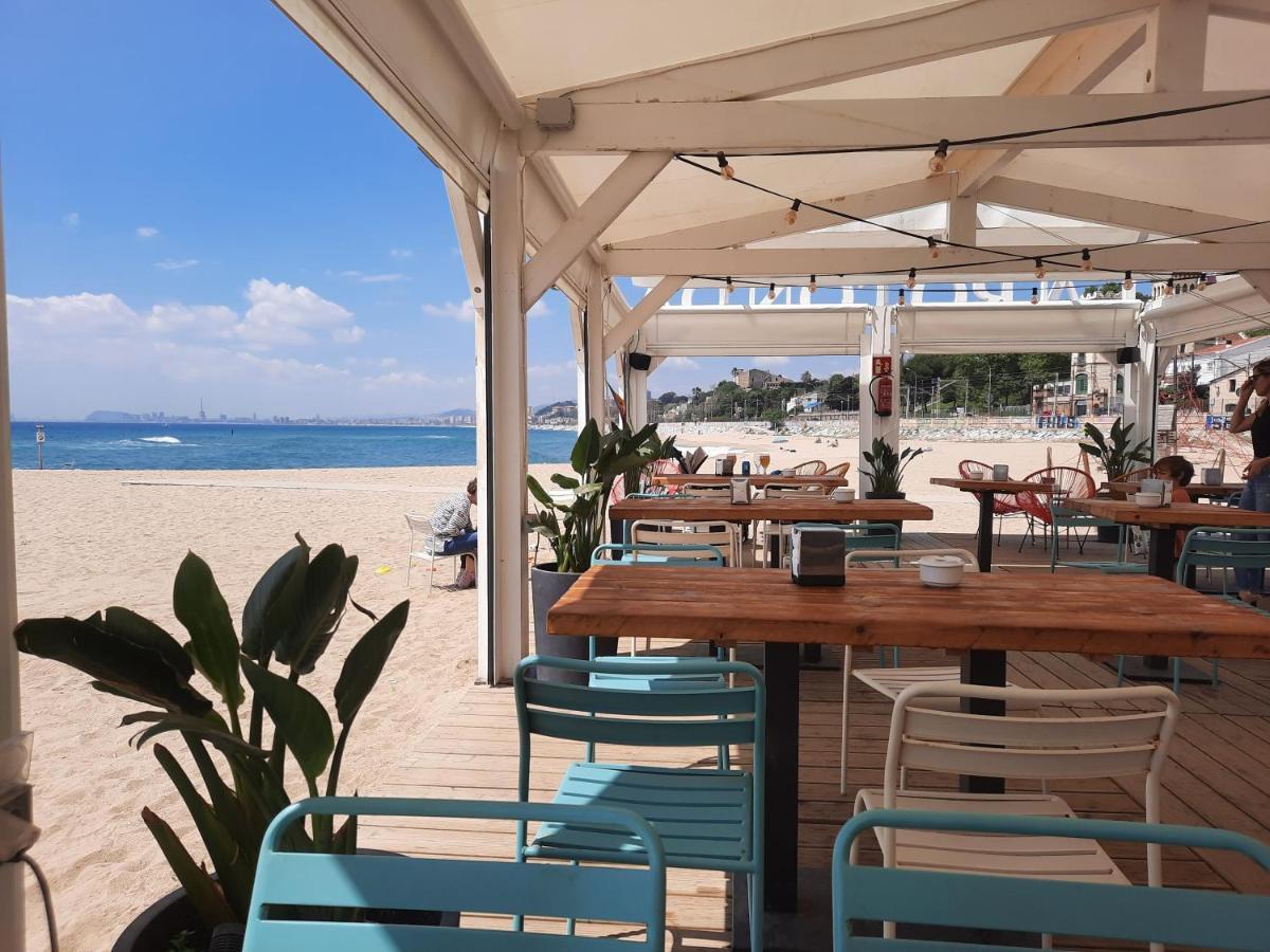 Bright Apartment Near The Beach And Barcelona By Train Masnou Kültér fotó